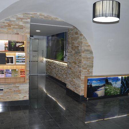 Hotel 슬로벤 그라데츠 외부 사진