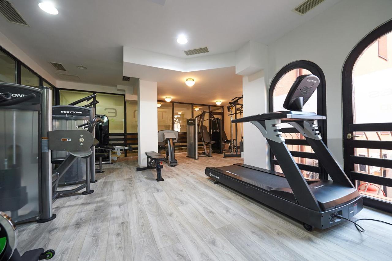 Hotel 슬로벤 그라데츠 외부 사진