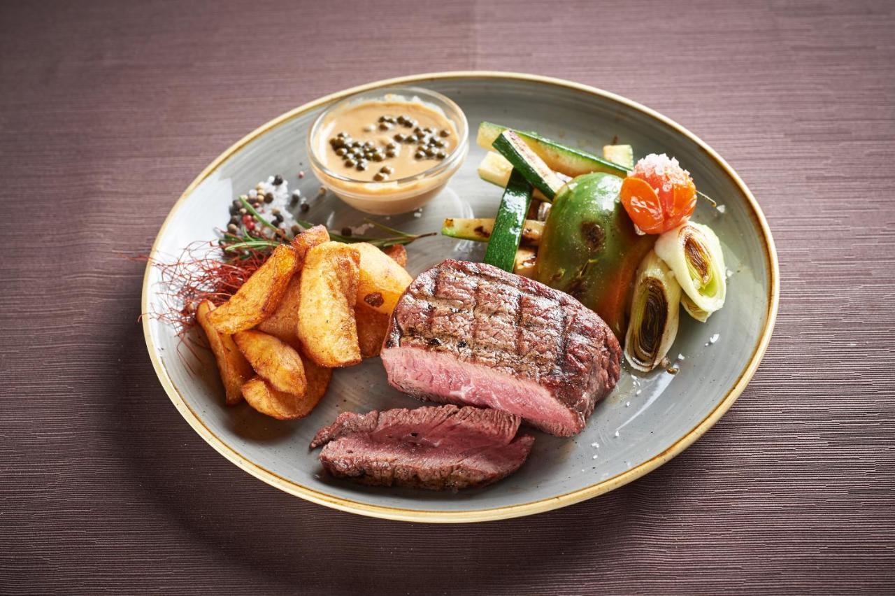 Hotel 슬로벤 그라데츠 외부 사진