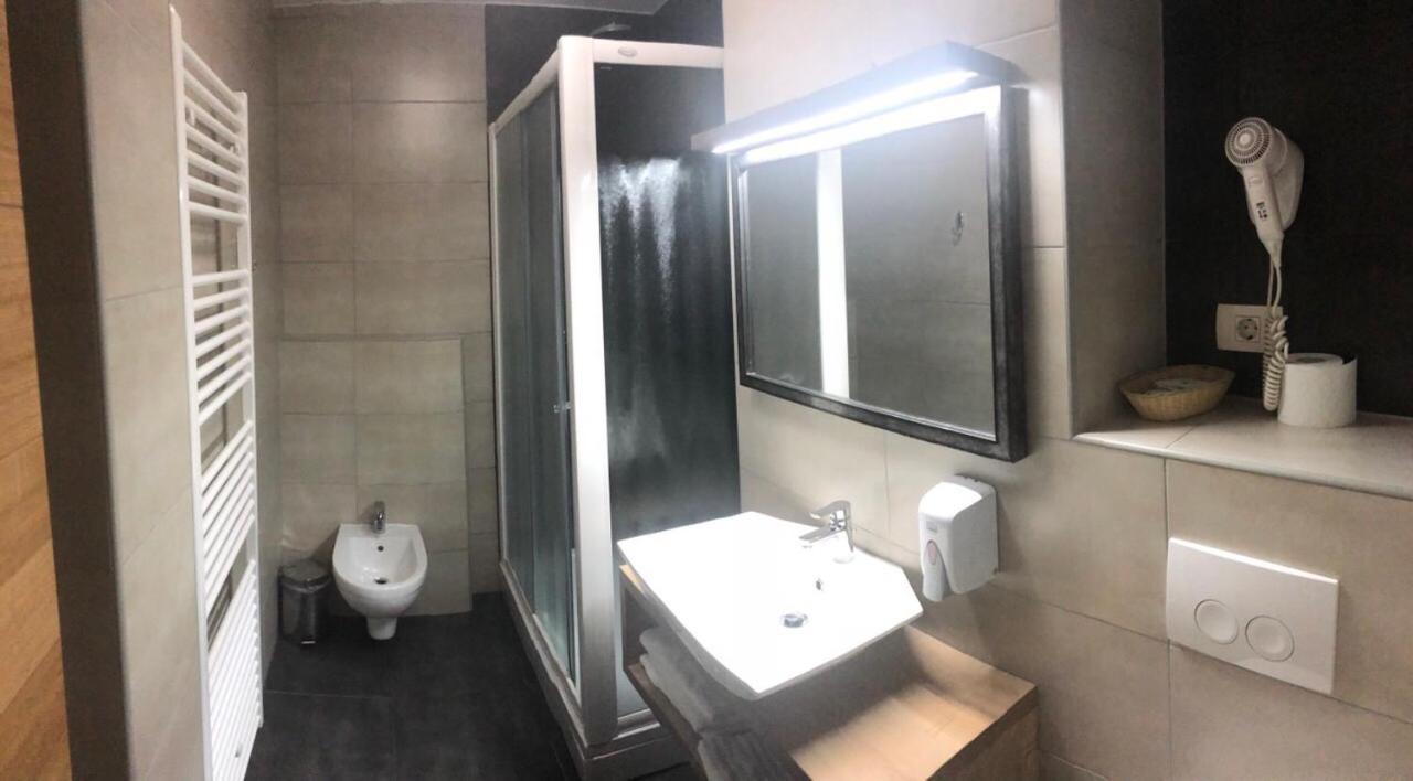 Hotel 슬로벤 그라데츠 외부 사진